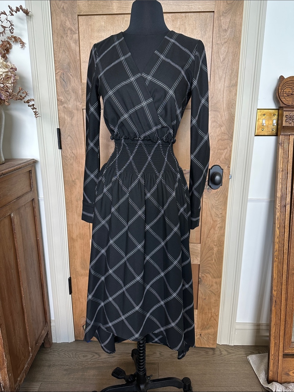 Black Scottish Vibes Windowpane Wrap Midi Dress XXS